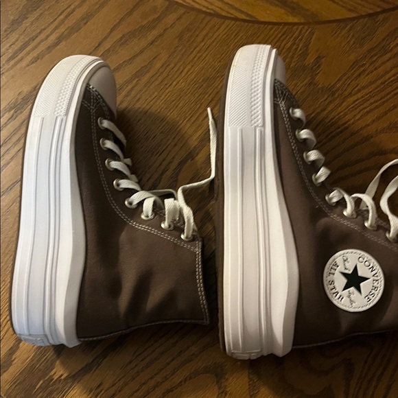 Like new Converse Women's High-Top Platform Sneakers - brown worn once - Picture 5 of 9